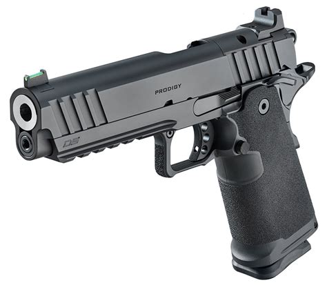 Pistol .